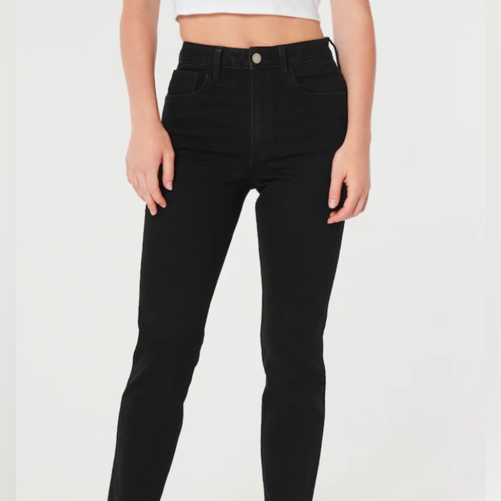Hollister Ultra High-Rise Mom Jean Vintage Stretch